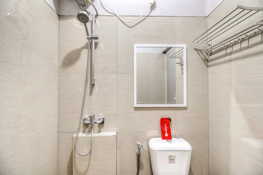 Hotel Reddoorz Near Malioboro Tugu Station Jogja Yogyakarta Esterno foto